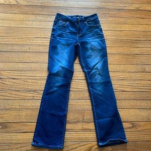 Everflex by Maurices. Size 10 Regular. Blue Jeans. Bootcut.